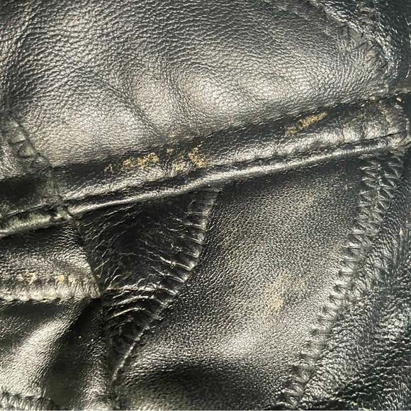 Men's Vintage 1980s Authentic Leather Jacket - Picture 3 of 8